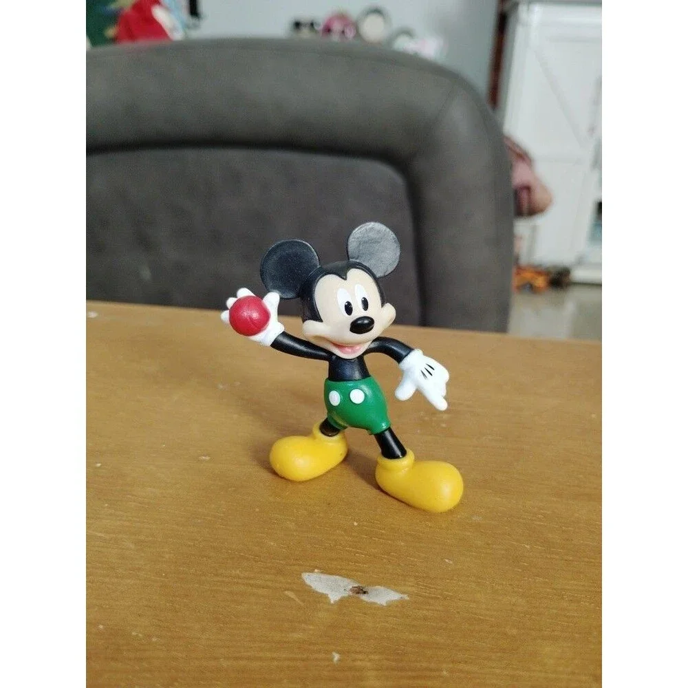 Disney Mickey Mouse Throwing Red Ball Collectible Toy Figure Rare Green Shorts-B